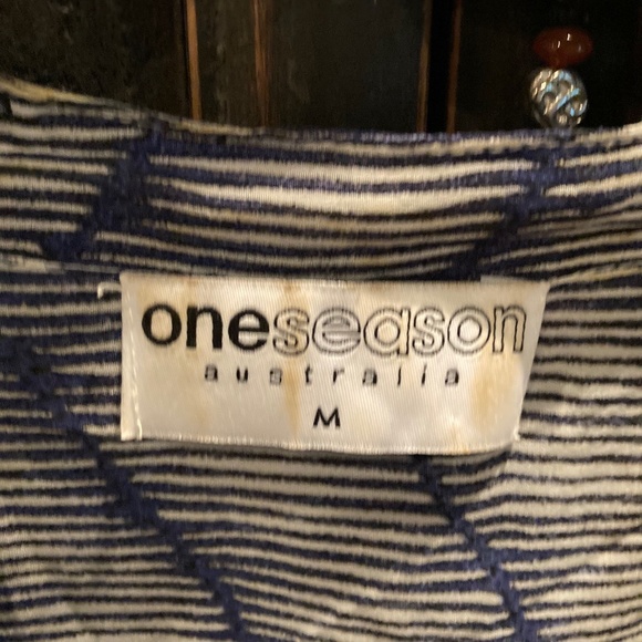 Tunic Blouse (M) Blue/Cream Oneseason Australia - Picture 4 of 7